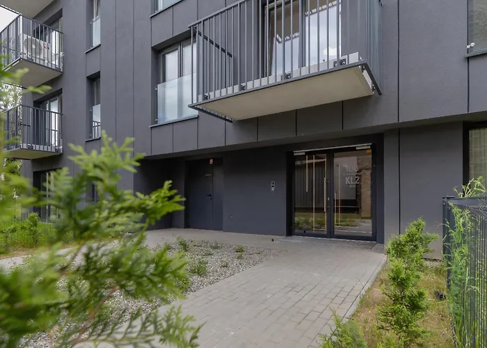 Kielkowskiego Modern & Comfy Apartment With Balcony Cracow By Noclegi Renters